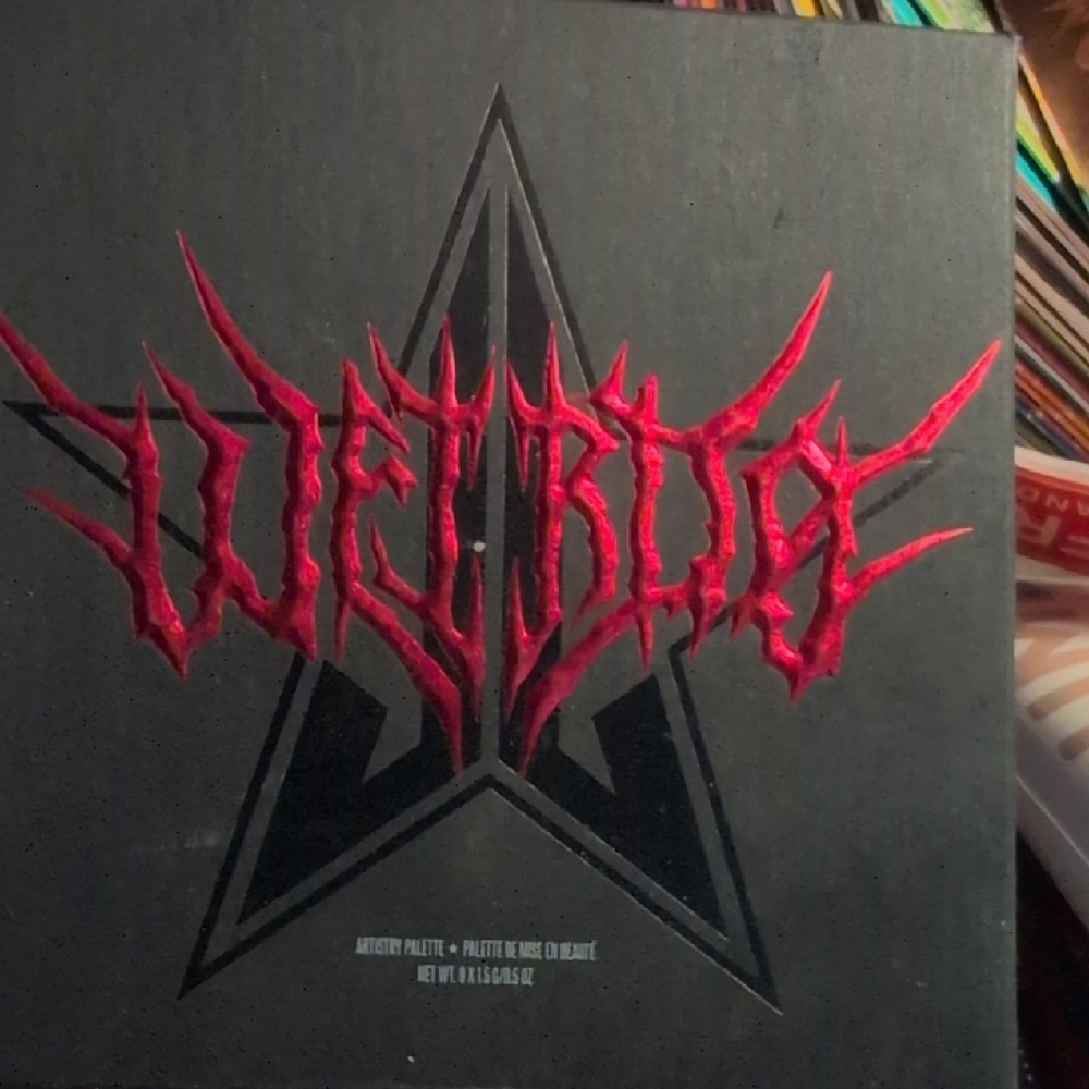 Jeffree Star Weirdo Eyeshadow Palette Red and Black NIB NEW IN BOX